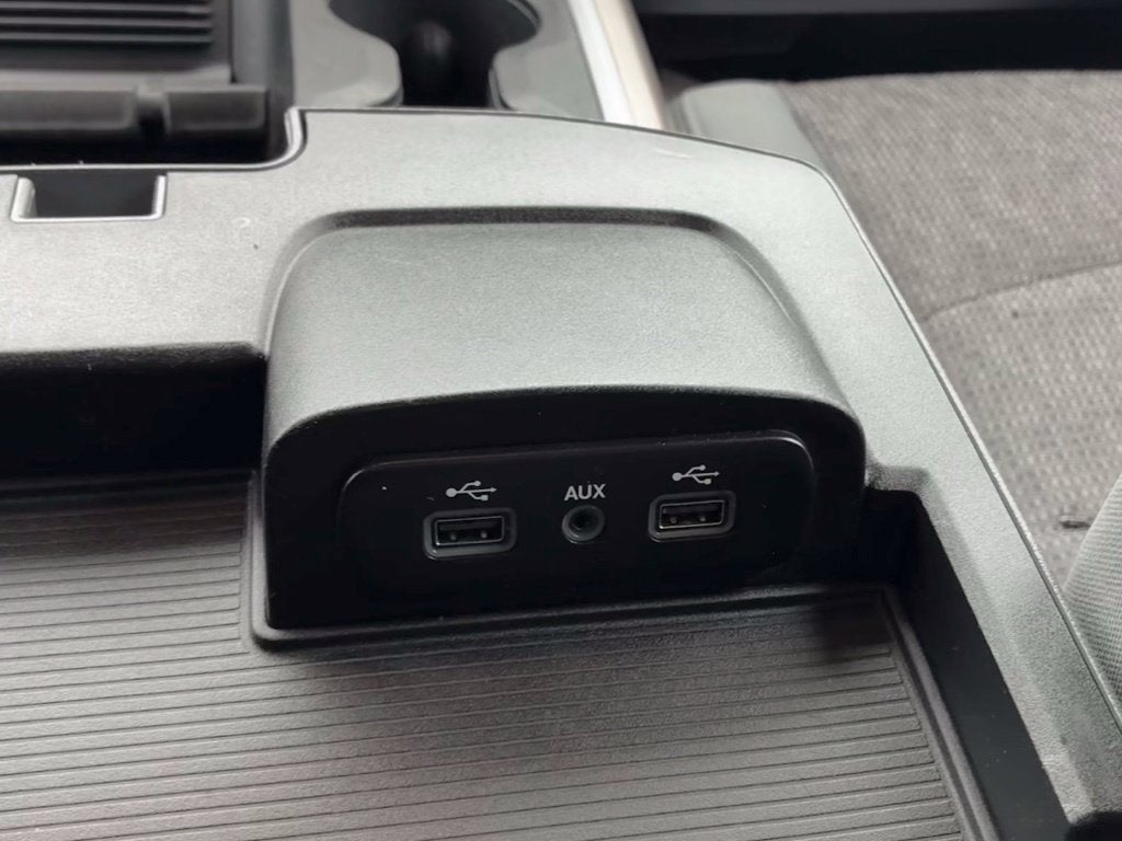 2018 RAM 1500 Big Horn Quad Cab 4x4 6'4" Box