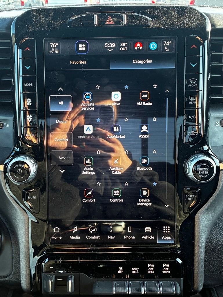 2024 RAM 1500 Big Horn