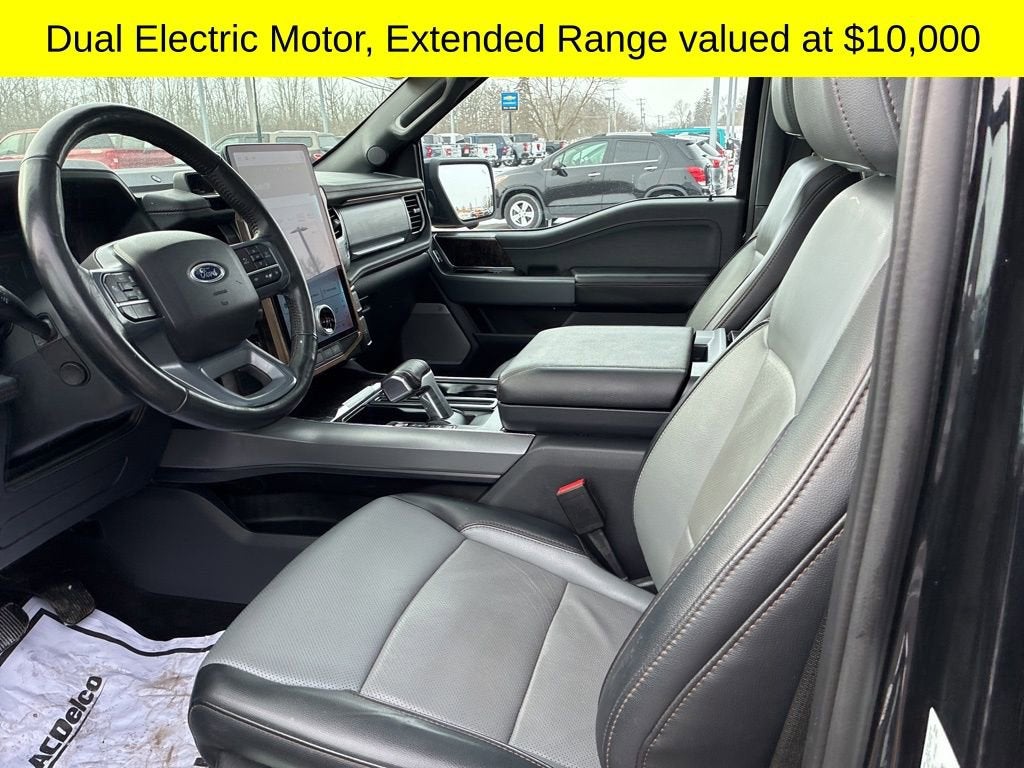 2023 Ford F-150 Lightning Pro