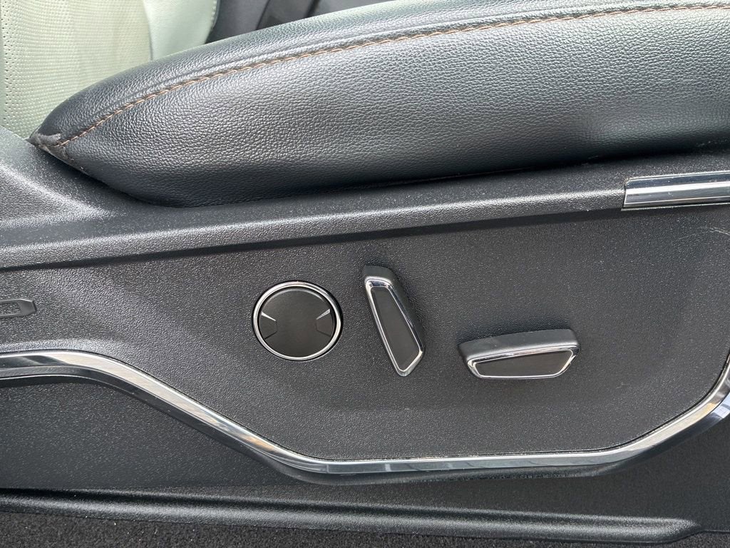 2023 Ford F-150 Lightning Pro