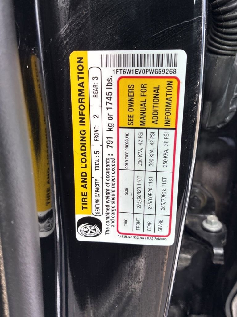 2023 Ford F-150 Lightning Pro