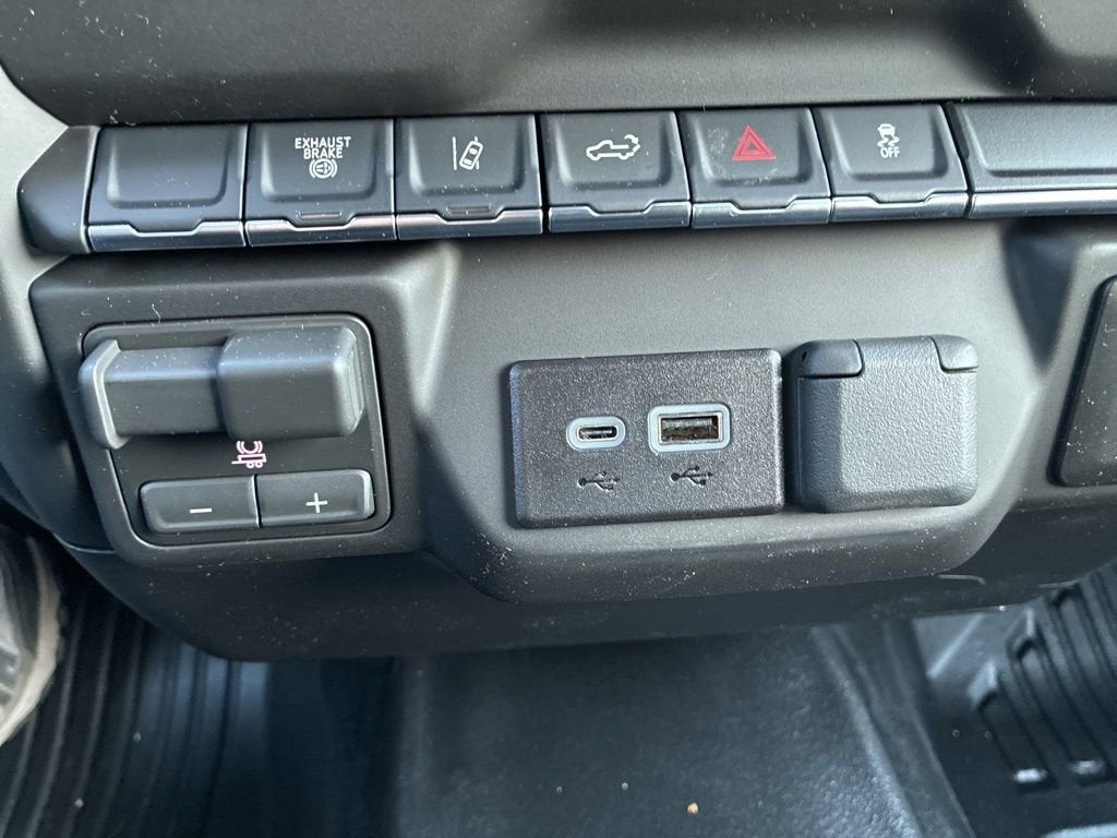 2026 Chevrolet Silverado 3500 HD WT DRW