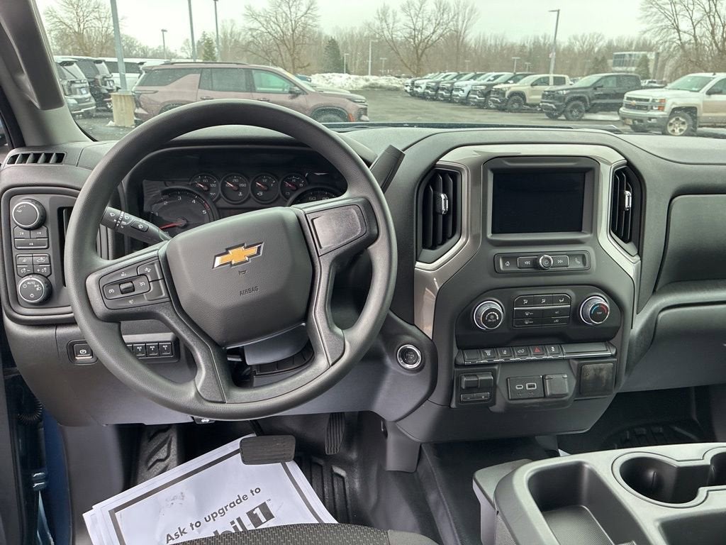 2026 Chevrolet Silverado 3500 HD WT DRW