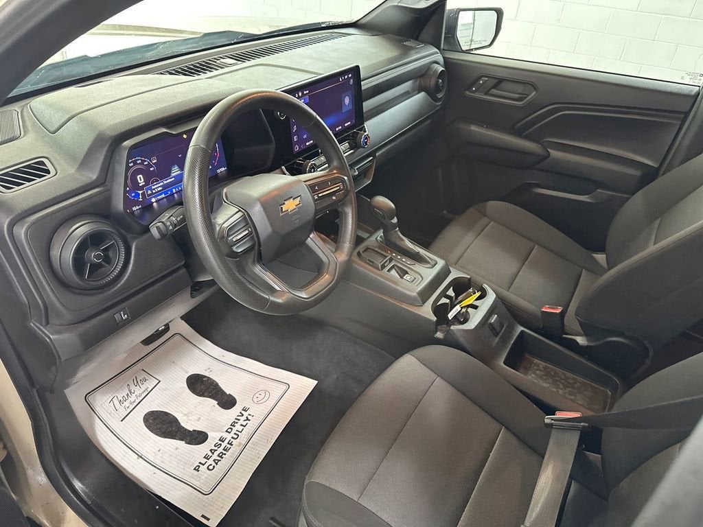 2024 Chevrolet Colorado WT