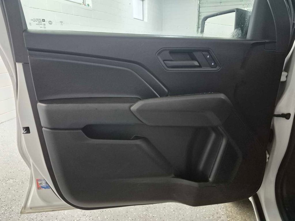 2024 Chevrolet Colorado WT