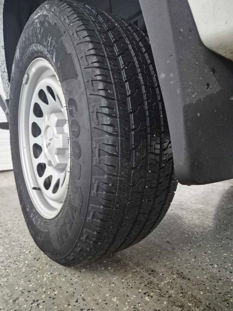 2024 Chevrolet Colorado WT