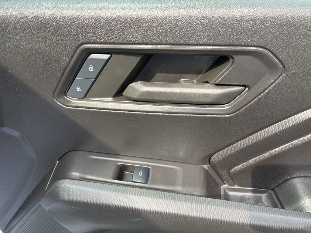 2024 Chevrolet Colorado WT