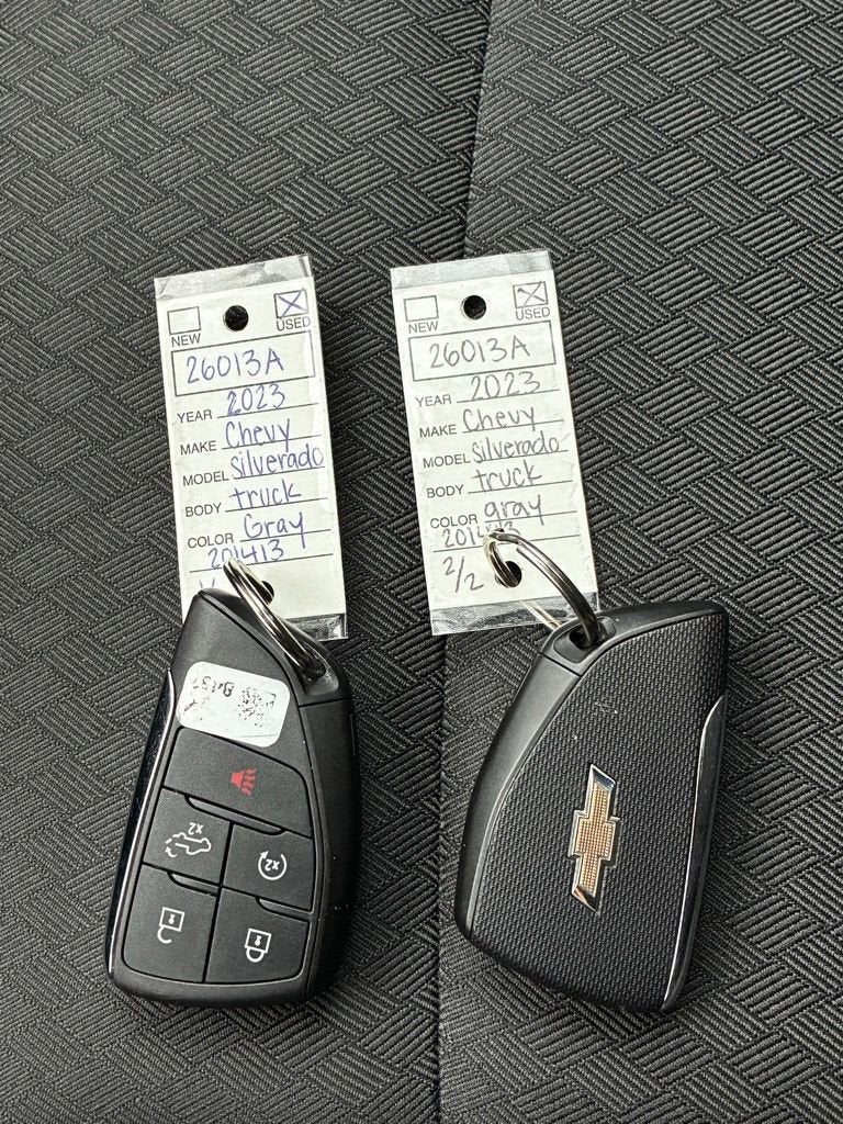 2023 Chevrolet Silverado 1500 LT (2FL)