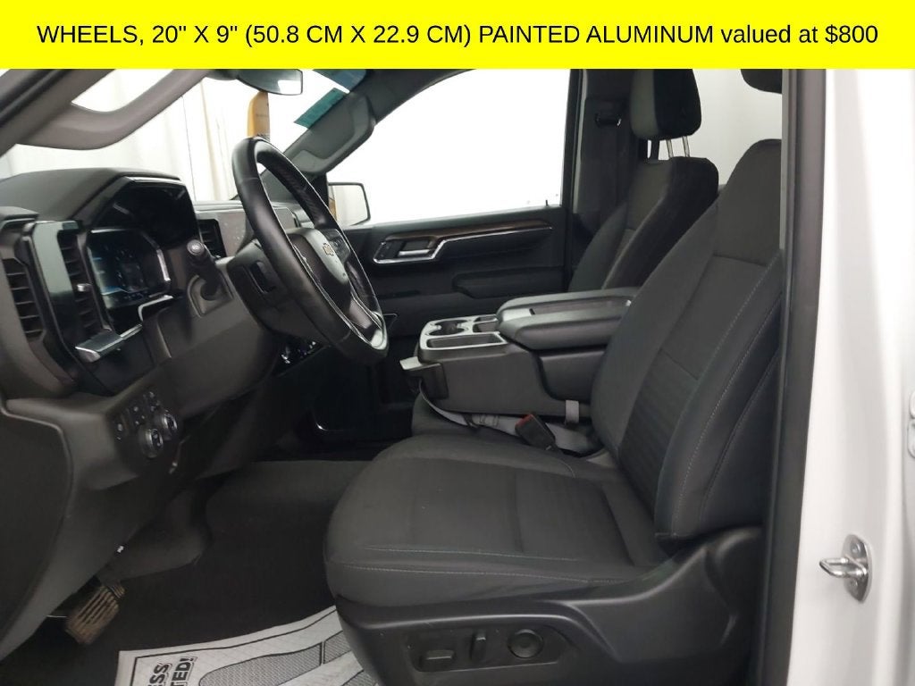 2024 Chevrolet Silverado 1500 LT (2FL)