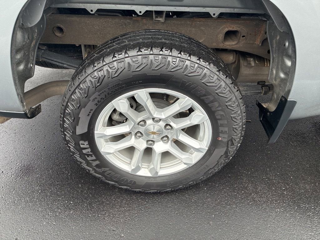 2023 Chevrolet Silverado 1500 LT (2FL)