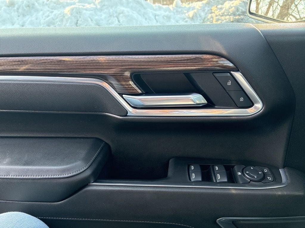 2025 Chevrolet Silverado 1500 LT (2FL)