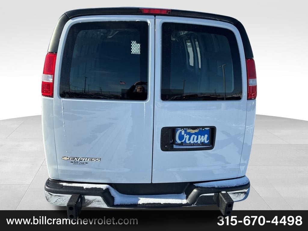 2024 Chevrolet Express Cargo 2500 WT