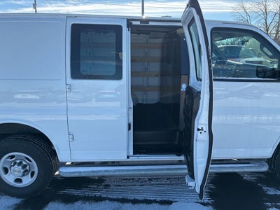 2024 Chevrolet Express Cargo 2500 WT