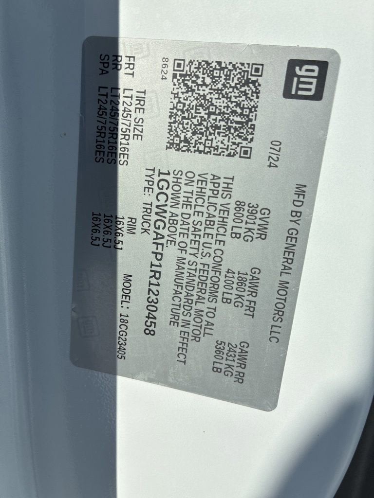 2024 Chevrolet Express Cargo 2500 WT