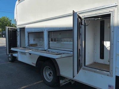 2022 GMC Savana Cutaway 3500 Gas