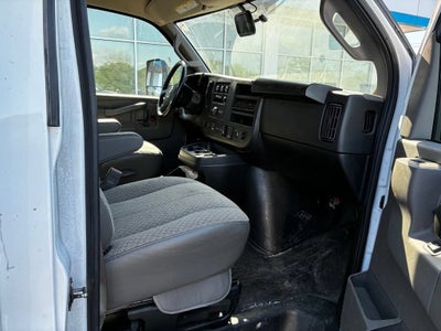 2022 GMC Savana Cutaway 3500 Gas