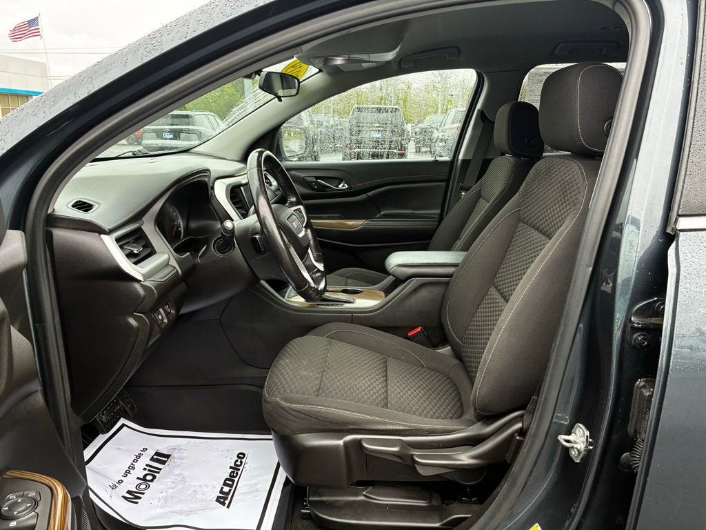 2019 GMC Acadia SLE