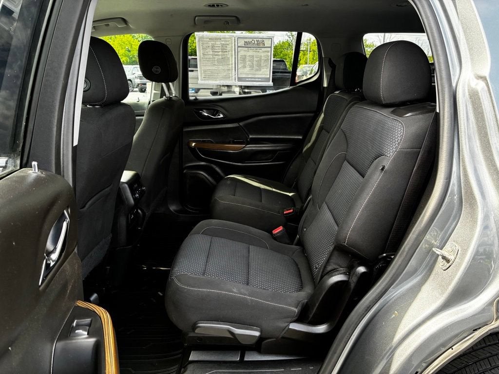 2021 GMC Acadia SLE