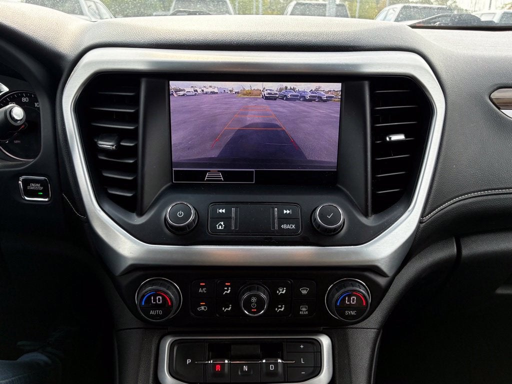 2023 GMC Acadia SLE