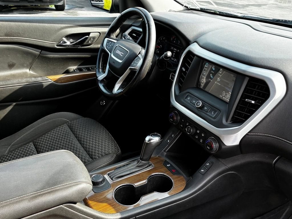 2019 GMC Acadia SLE
