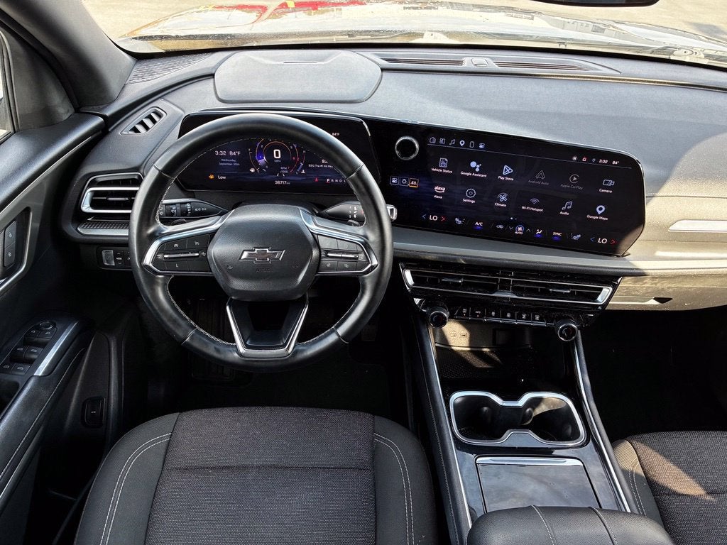 2024 Chevrolet Traverse LS