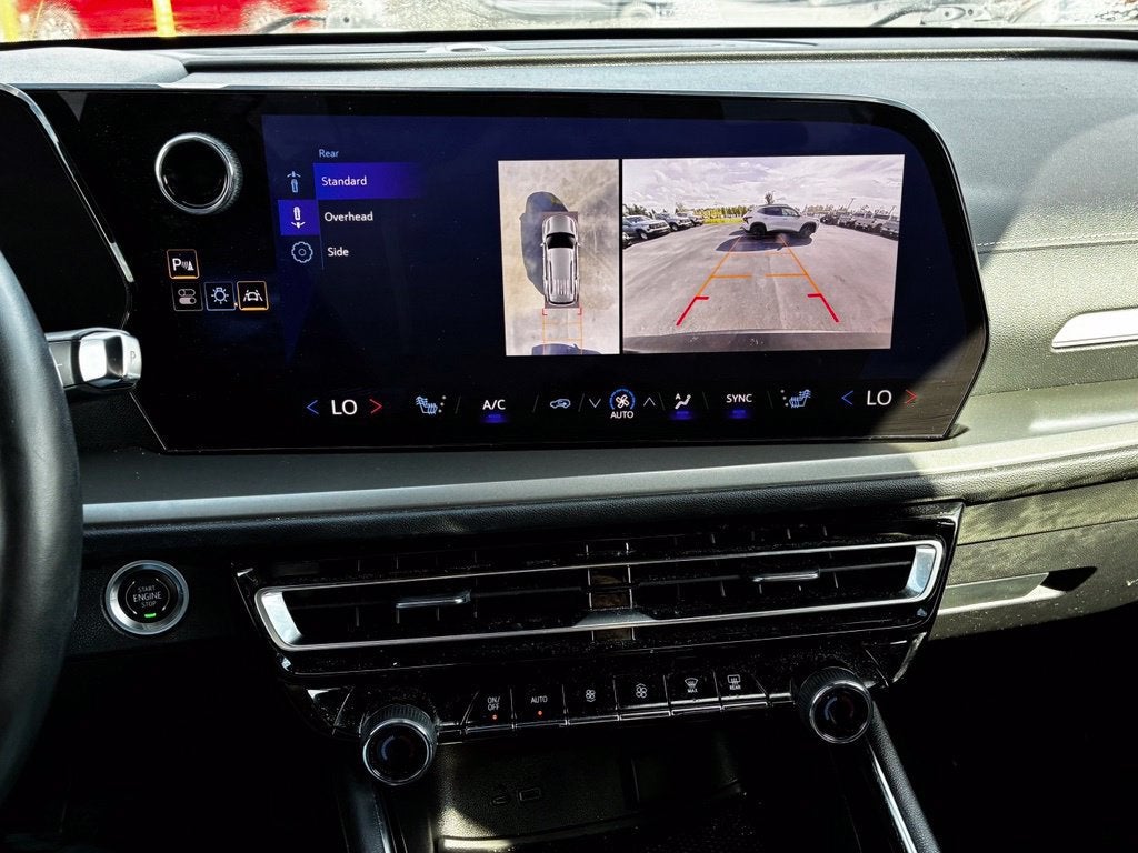 2024 Chevrolet Traverse LS