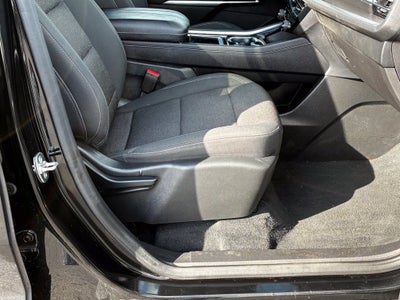 2024 Chevrolet Traverse LS