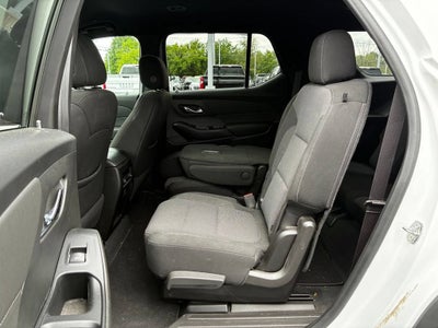 2022 Chevrolet Traverse LT Cloth