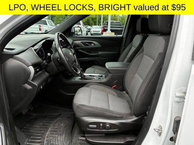 2022 Chevrolet Traverse LT Cloth