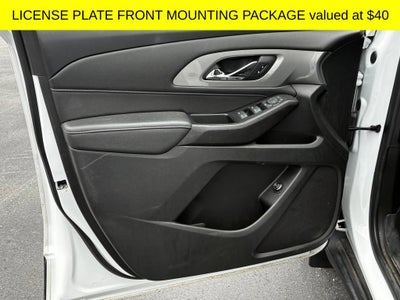 2022 Chevrolet Traverse LT Cloth