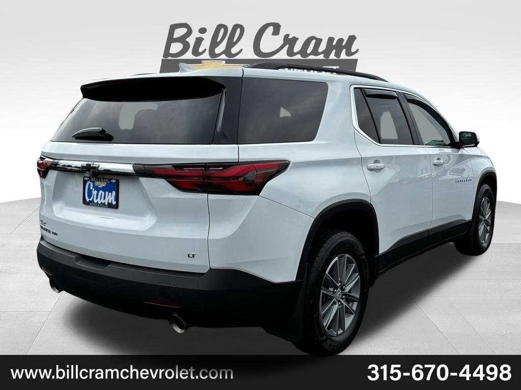 2022 Chevrolet Traverse LT Cloth