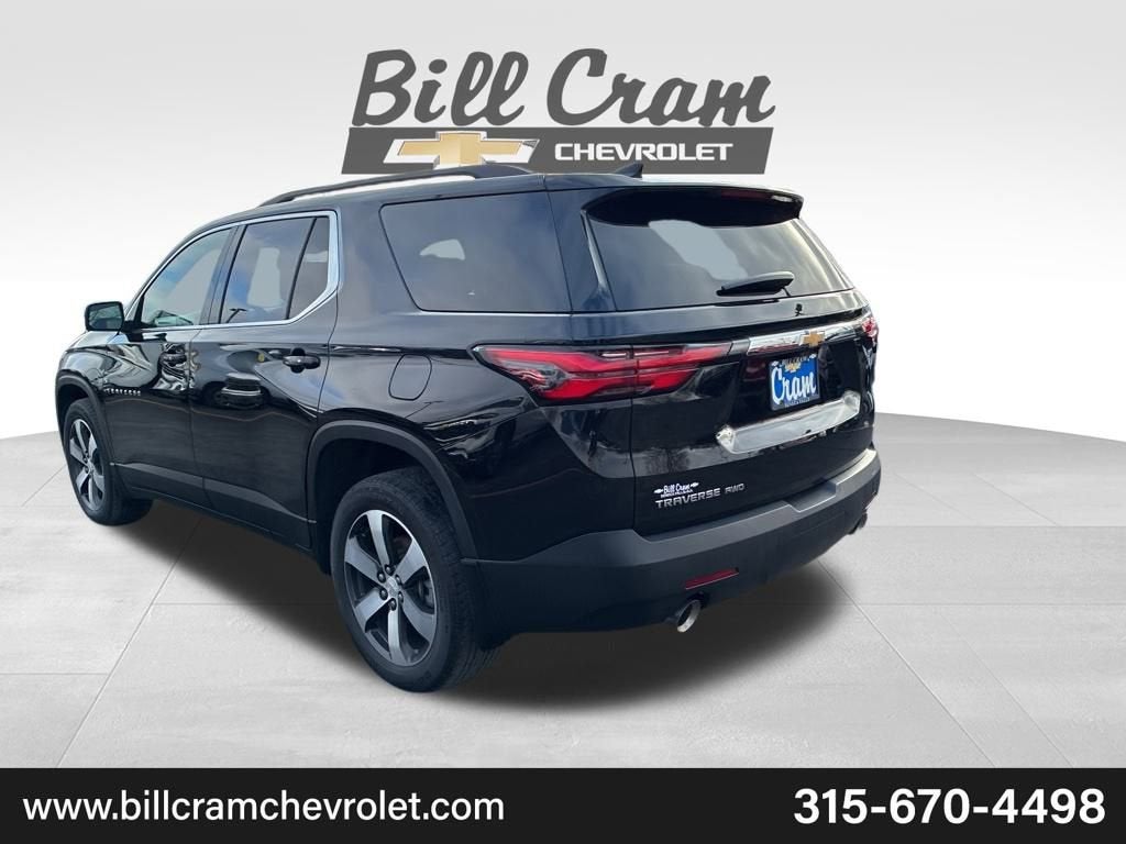 2023 Chevrolet Traverse LT Leather
