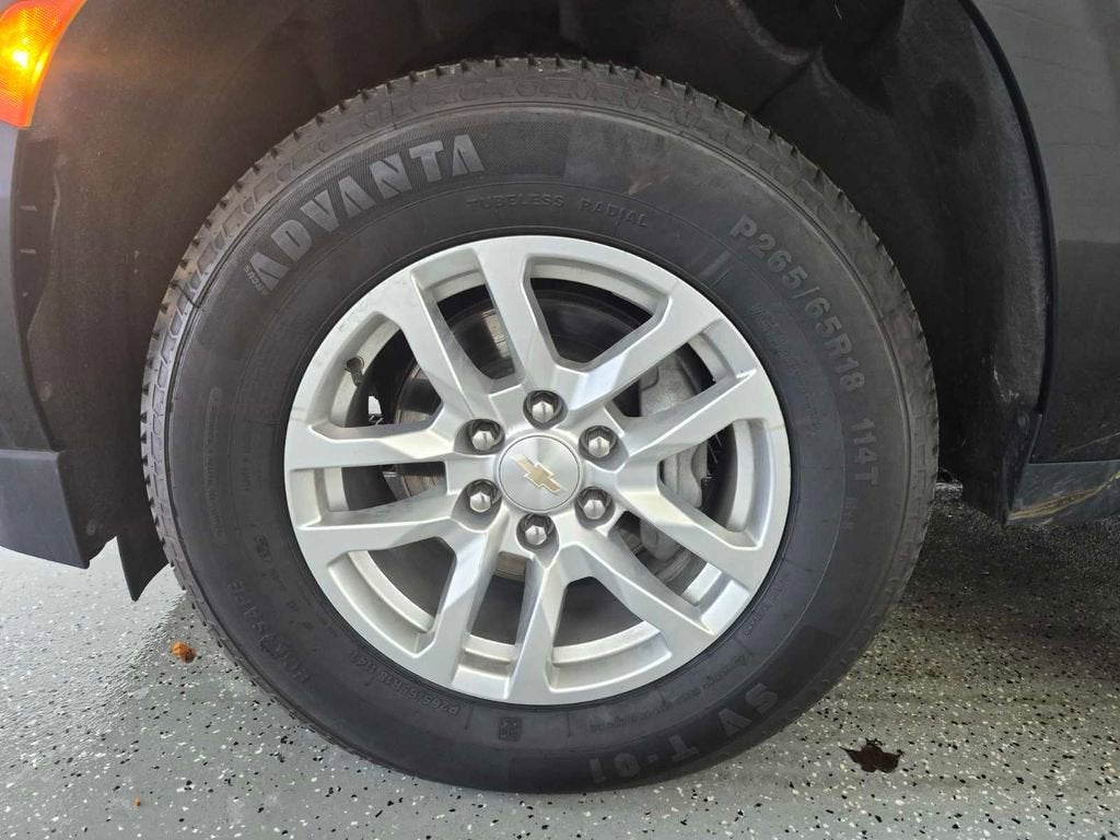 2022 Chevrolet Suburban LS