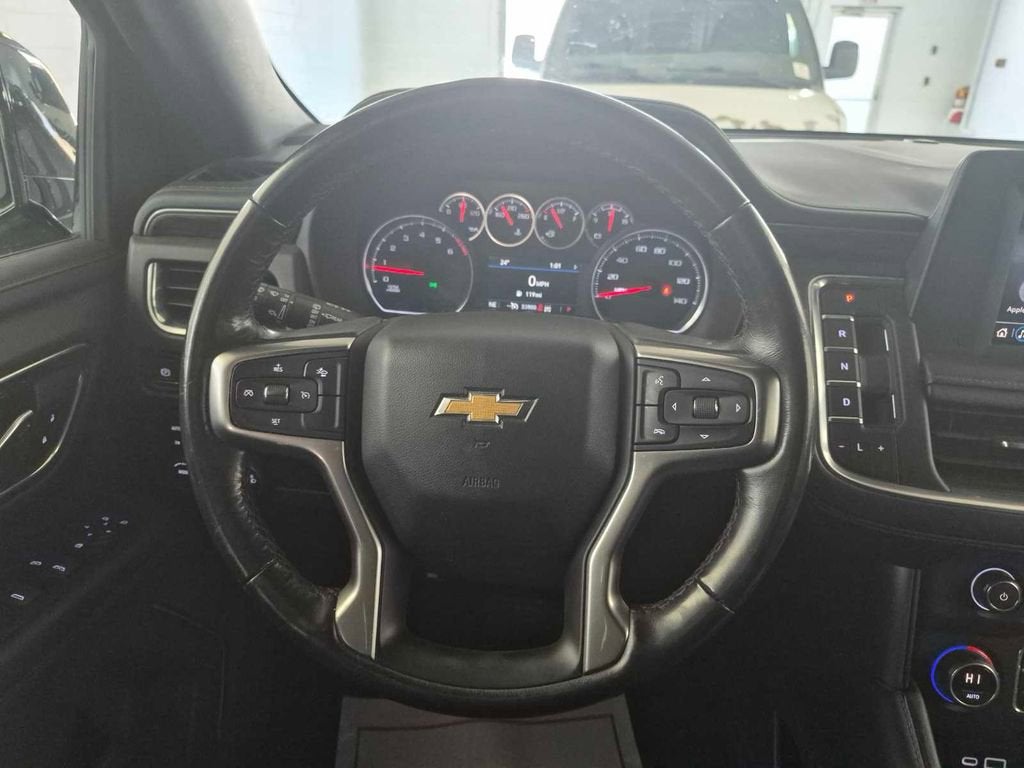 2022 Chevrolet Suburban LS