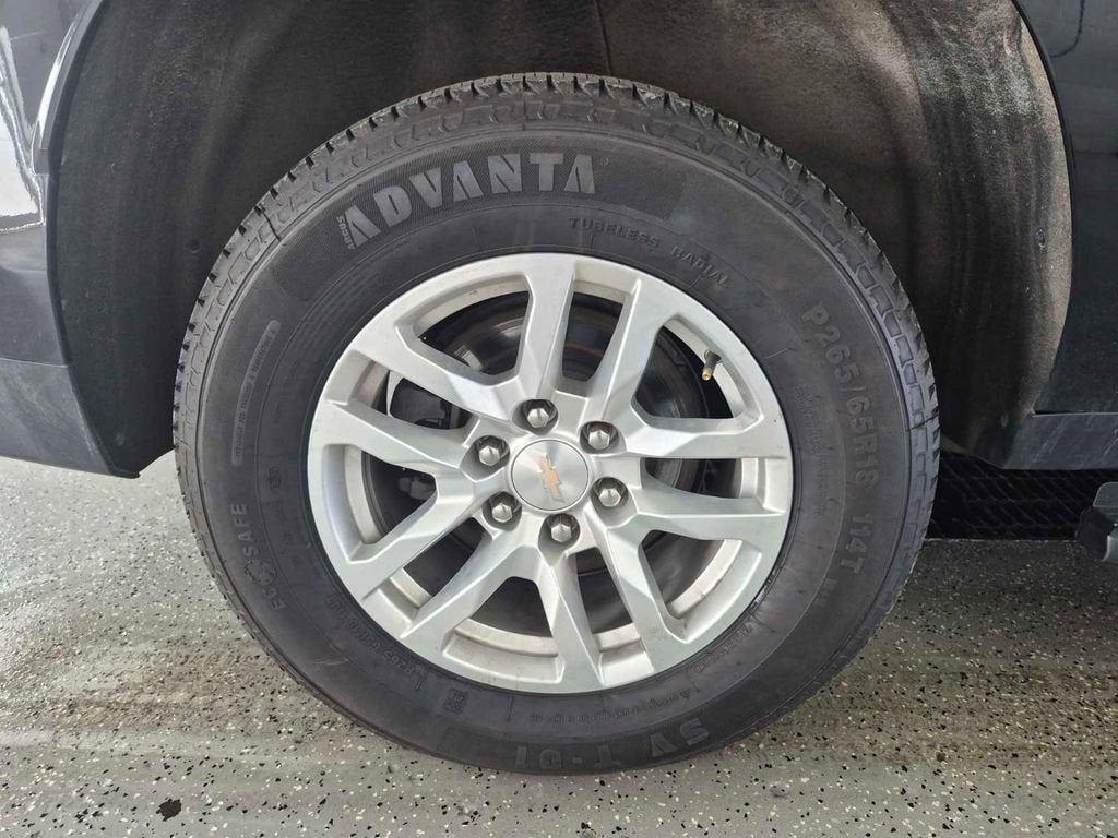 2022 Chevrolet Suburban LS