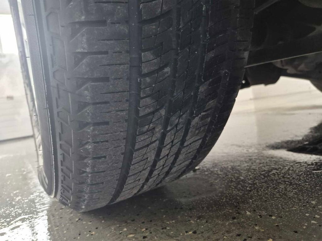 2022 Chevrolet Suburban LS