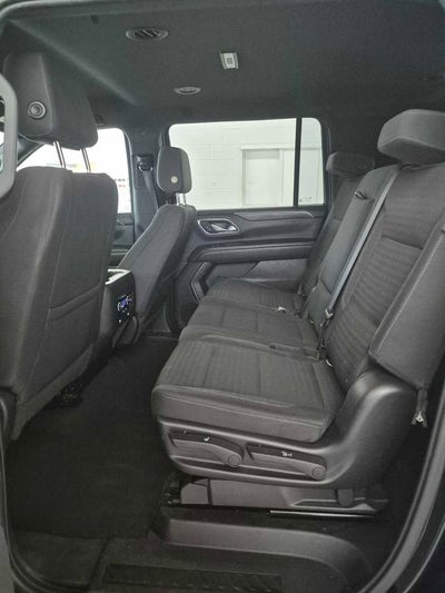 2022 Chevrolet Suburban LS