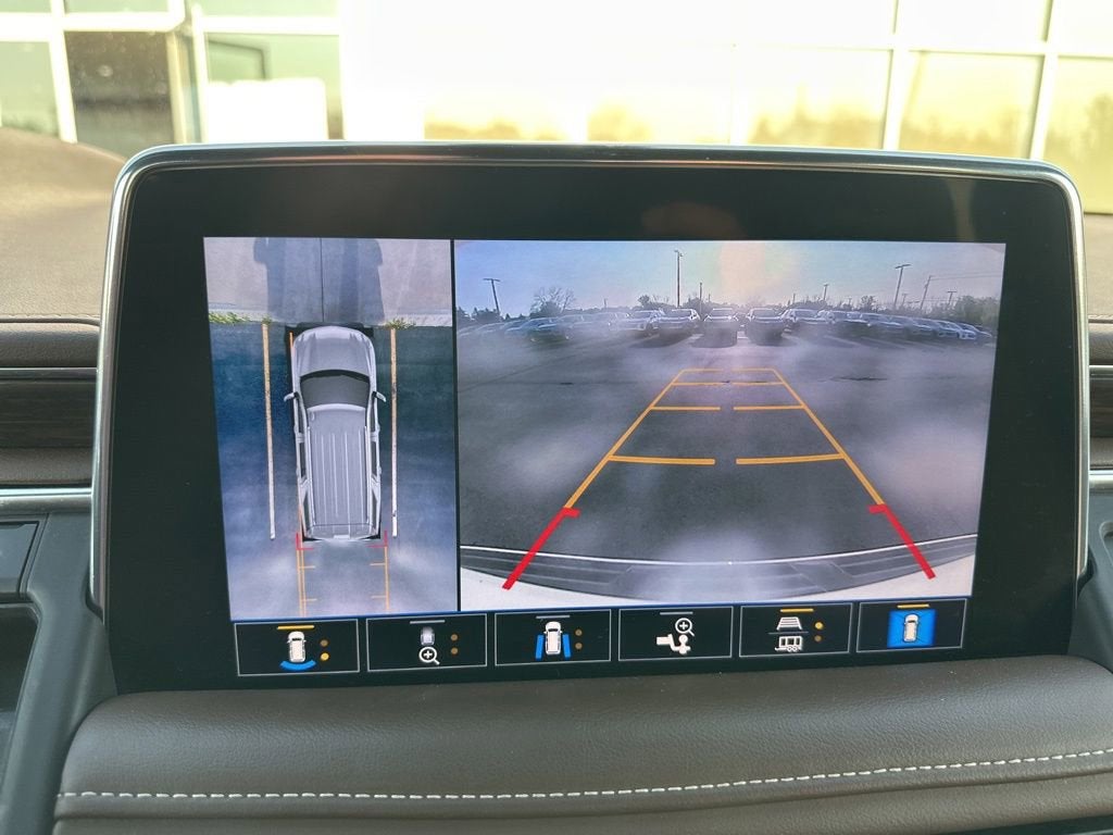 2021 Chevrolet Suburban High Country