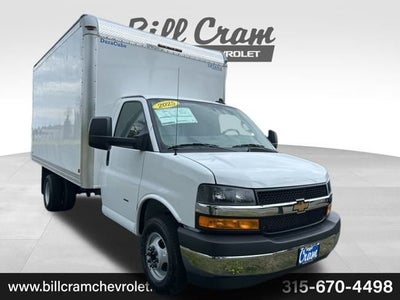 2025 Chevrolet Express Cutaway 3500 1WT