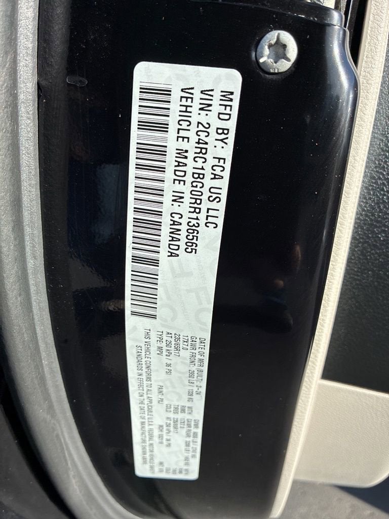 2024 Chrysler Pacifica Touring L