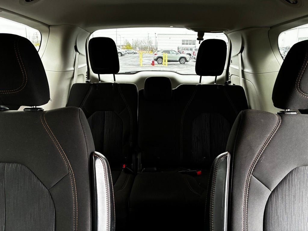 2017 Chrysler Pacifica Touring