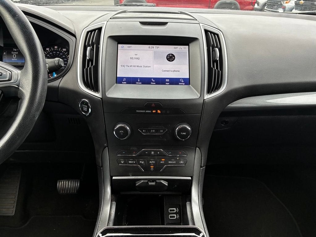 2020 Ford Edge SE