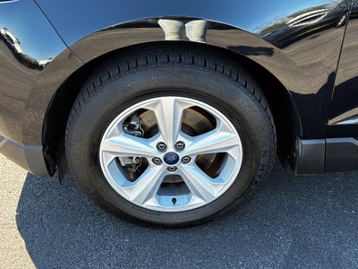 2020 Ford Edge SE