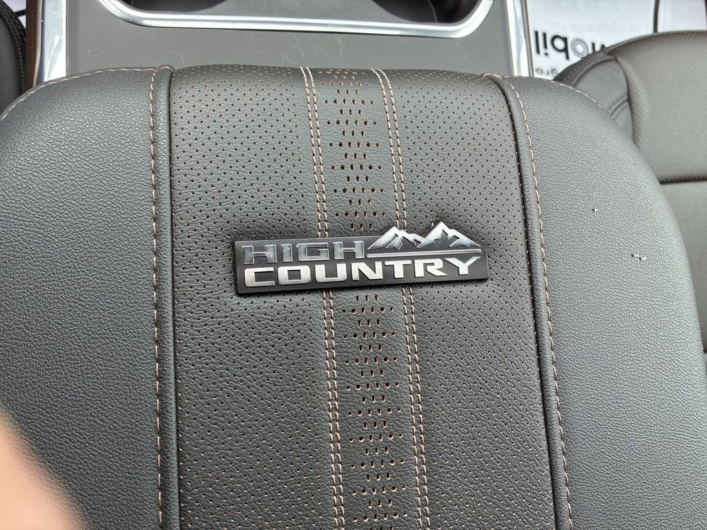 2026 Chevrolet Silverado 3500 HD High Country