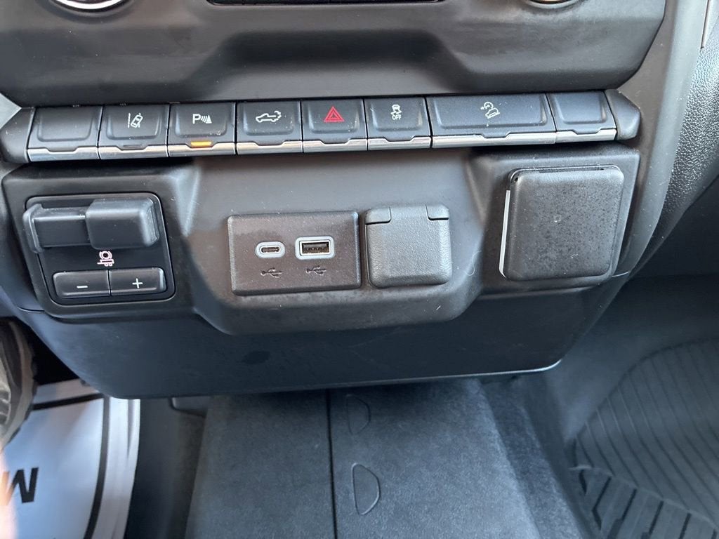 2024 Chevrolet Silverado 2500 HD Custom