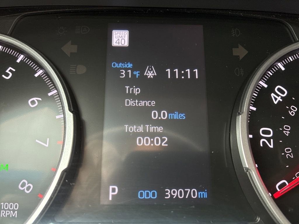 2022 Toyota RAV4 XLE