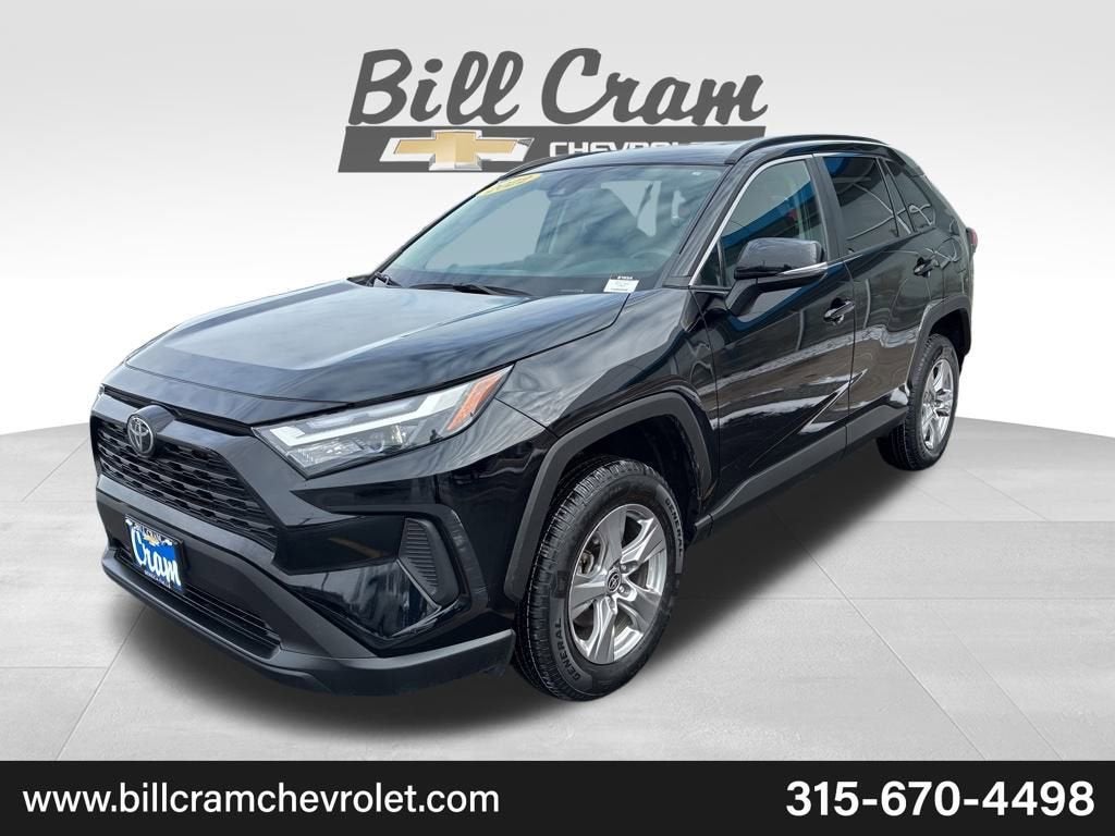2022 Toyota RAV4 XLE