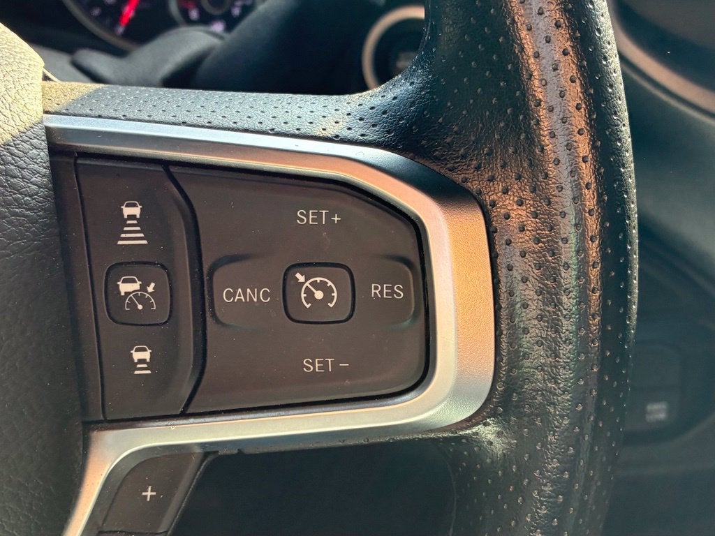 2025 RAM 2500 Base