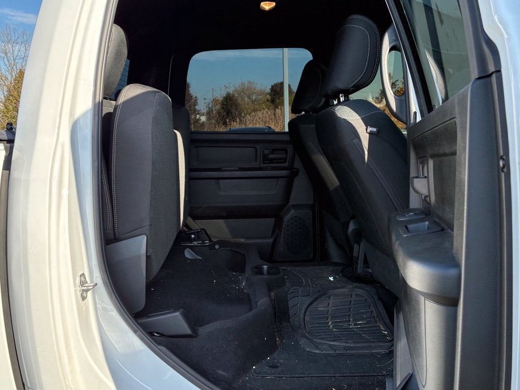 2025 RAM 2500 Base