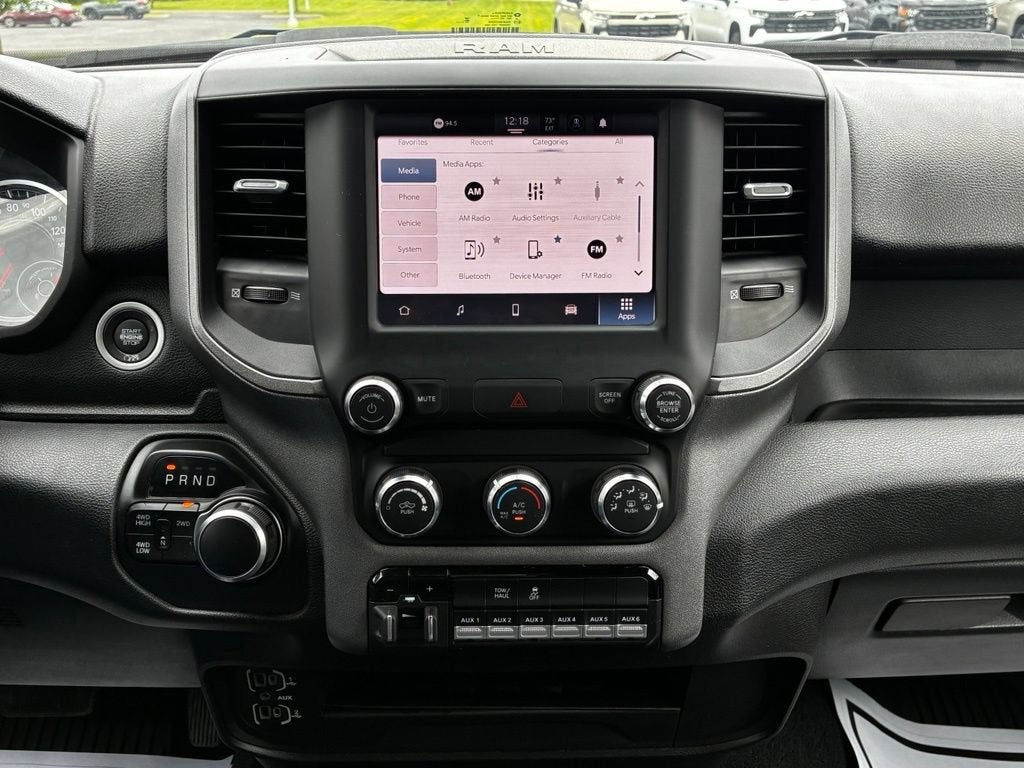 2024 RAM 2500 Tradesman Crew Cab 4x4 6'4" Box